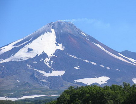 Вулкан  большой вулкан